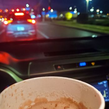 Dunkin' - Hot chocolate not filled the entire way. - Donuts Near Me - Cranberry Township, Pennsylvania Dunkin' - Hot chocolate not filled the entire way. - Donuts Near Me - Cranberry Township, Pennsylvania