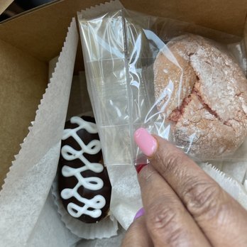 Two Crazy Bakers - Bakeries Near Me - Murphy, Texas