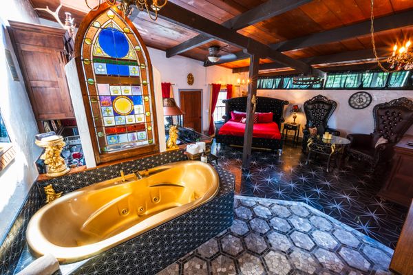 Cliff House Lodge and Hot Tub Cottages by null