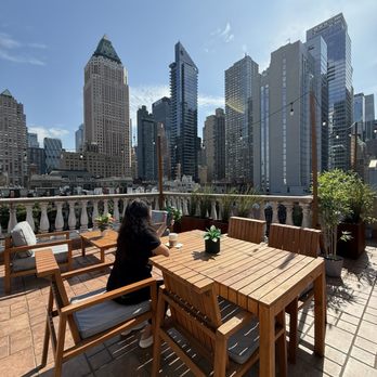 Hotel Scherman - Rooftop in the morning - Hotels Near Me - New York, New York Hotel Scherman - Rooftop in the morning - Hotels Near Me - New York, New York