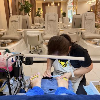 D'vine Nail Lounge and Head Spa - Gel pedicure - Nail Salons Near Me - Monrovia, California D'vine Nail Lounge and Head Spa - Gel pedicure - Nail Salons Near Me - Monrovia, California