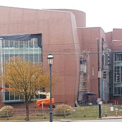 Vontz Center - The building undergoes facade renovations now (Oct 2020), come enjoy after they are finished