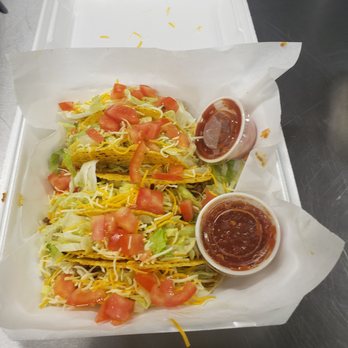 Lee's Avenue - a salad in a styrofoam container - American Near Me - Odessa, Texas Lee's Avenue - a salad in a styrofoam container - American Near Me - Odessa, Texas