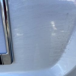 Shell - Right panel of car by license plate - dirty still