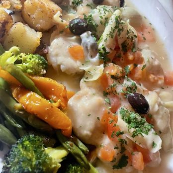 La Perla Di Pompano - Pollo alla Toscana - Italian Near Me - Pompano Beach, Florida