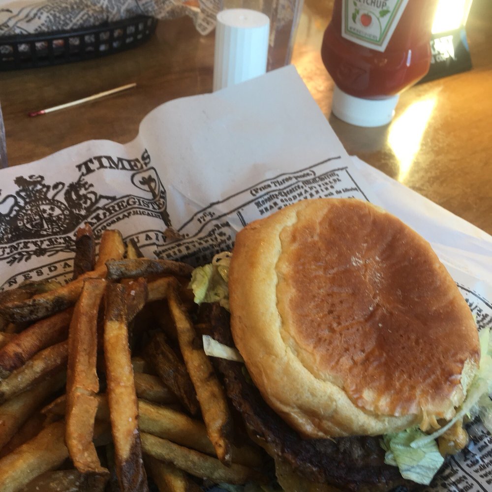 Bayview Pub - New American Near Me - Sitka, Alaska