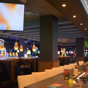 Dave & Buster's Carlsbad - Sports Bars Near Me - Carlsbad, California