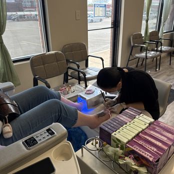 King Nails - Nail Salons Near Me - Auburn, Indiana King Nails - Nail Salons Near Me - Auburn, Indiana