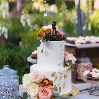Skiff's Cakes - Bakeries Near Me - Simi Valley, California Skiff's Cakes - Bakeries Near Me - Simi Valley, California