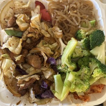 Me Bar-B-Que - Chicken Stir Fry - Barbeque Near Me - Honolulu, Hawaii
