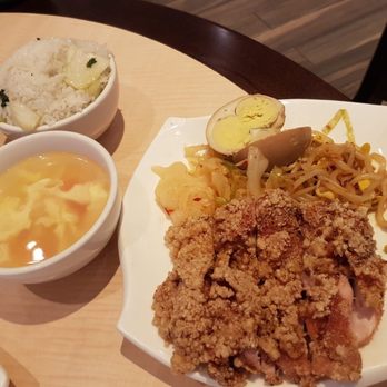 Ding Tai Fung - Pork chop wit riccceeee - Chinese Near Me - Toronto, Ontario Ding Tai Fung - Pork chop wit riccceeee - Chinese Near Me - Toronto, Ontario