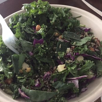 Chopt Creative Salad Co. - Bee keepers salad! - Salad Near Me - Charlotte, North Carolina Chopt Creative Salad Co. - Bee keepers salad! - Salad Near Me - Charlotte, North Carolina