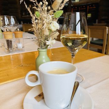 La Cabane des Praz - Verre rimauresq wine and the best Americano (05/2024) - French Near Me - Chamonix Mont Blanc, 74 La Cabane des Praz - Verre rimauresq wine and the best Americano (05/2024) - French Near Me - Chamonix Mont Blanc, 74