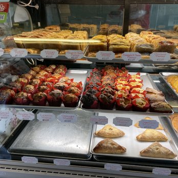 NaVis Bakery - Bakeries Near Me - Rosemead, California