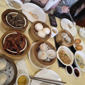 MingHin Cuisine - Seafood Near Me - Chicago, Illinois MingHin Cuisine - Seafood Near Me - Chicago, Illinois