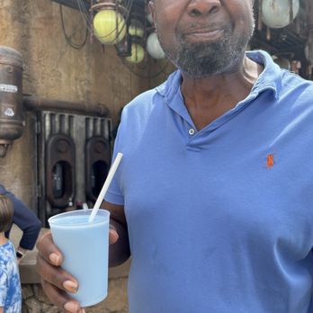 Milk Stand - Blue milk - Juice Bars & Smoothies Near Me - Lake Buena Vista, Florida