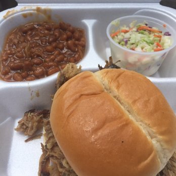 Anderson's Outdoor Adventures - Pulled Pork was very good! - Boating Near Me - Chiefland, Florida