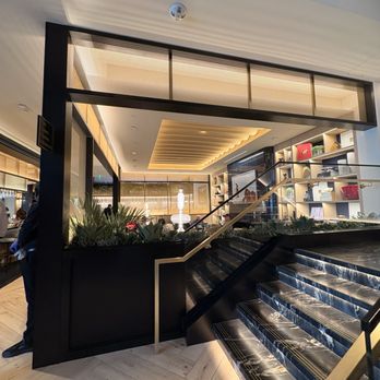 Chase Sapphire Lounge - Airport Lounges Near Me - Las Vegas, Nevada