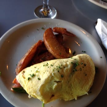 Brasil - Salmon and asparagus omelet - Breakfast & Brunch Near Me - Houston, Texas