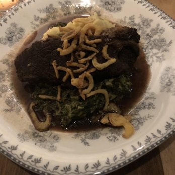 Virtue Restaurant - beef short ribs, creamed spinach, crushed potatoes ($29) - Southern Near Me - Chicago, Illinois Virtue Restaurant - beef short ribs, creamed spinach, crushed potatoes ($29) - Southern Near Me - Chicago, Illinois