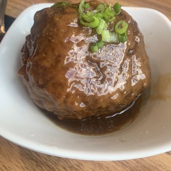 Lao Wu Authentic Shanghai Dumpling - Lions head meatball 4/5 - Shanghainese Near Me - Edison, New Jersey