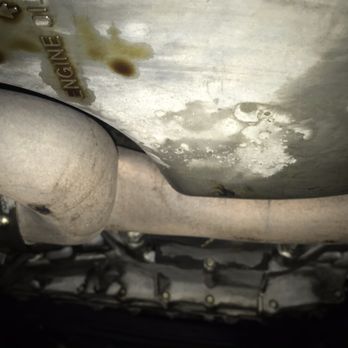 Kwik Kar Oil Change & Auto Care - Oil leak spotted in 2 minutes. - Oil Change Stations Near Me - Allen, Texas Kwik Kar Oil Change & Auto Care - Oil leak spotted in 2 minutes. - Oil Change Stations Near Me - Allen, Texas