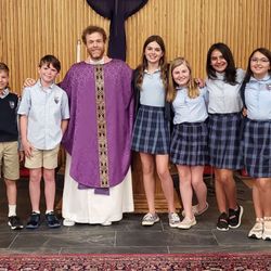 St Thomas the Apostle Episcopal School - 5th Grade with Father Mike