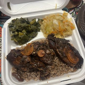 Island Breeze - Brown Stew Chicken - Salad Near Me - Louisville, Kentucky Island Breeze - Brown Stew Chicken - Salad Near Me - Louisville, Kentucky