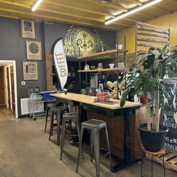 Talisman Coffee - Countryside seating - Coffee Roasteries Near Me - Austin, Texas Talisman Coffee - Countryside seating - Coffee Roasteries Near Me - Austin, Texas