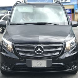 Mobile IV - Our Specially Equipped Van for mobile medical care