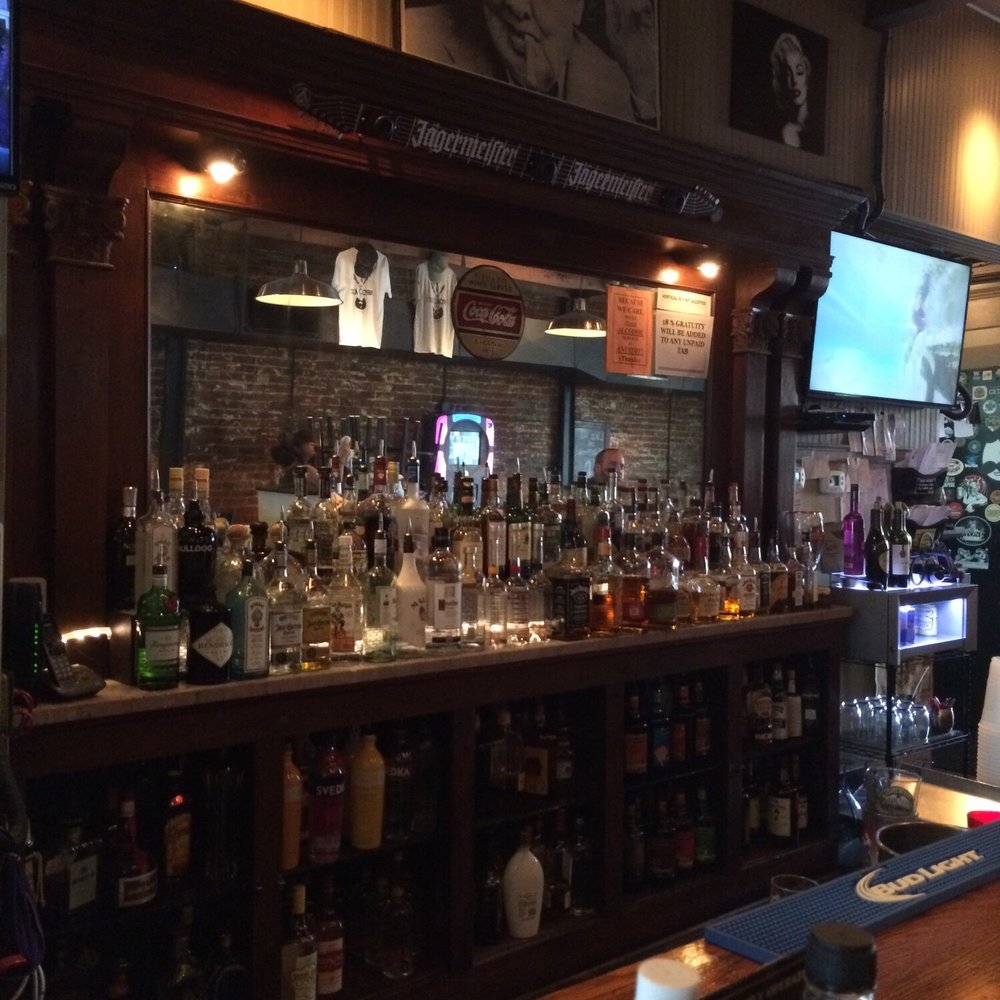 Broad Axe - The bar - Bars Near Me - Hagerstown, Maryland