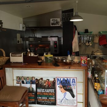Roller Door Cafe - Restaurants Near Me - West Melbourne, VIC