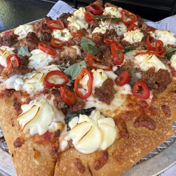 Truly Pizza - Mamma mia (meatball ricotta with peppers) - Pizza Near Me - Dana Point, California