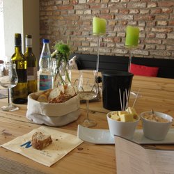 Weingut Franz Jäckel - Beginn einer Weinprobe