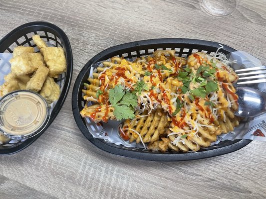 Duke's Pad Thai by null