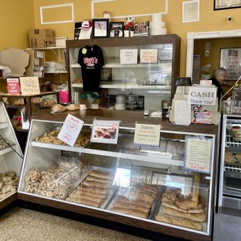 DiSorbo's Italian Bakery - Interior - Bakeries Near Me - Hamden, Connecticut