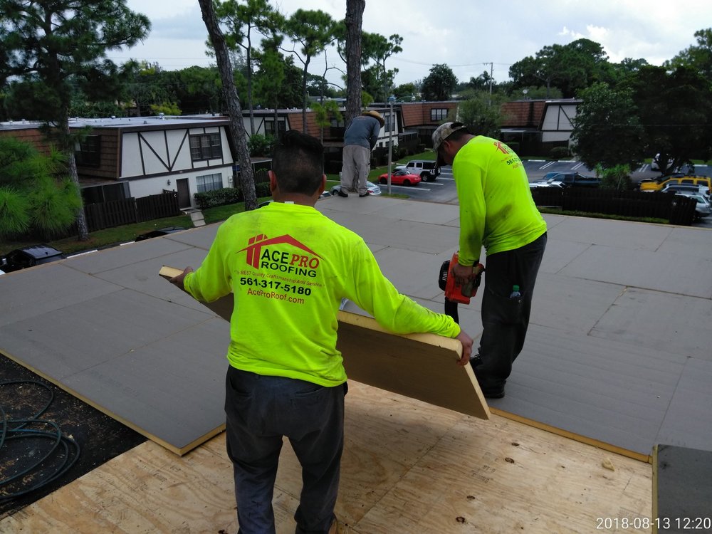 Slide of Ace Pro Roofing