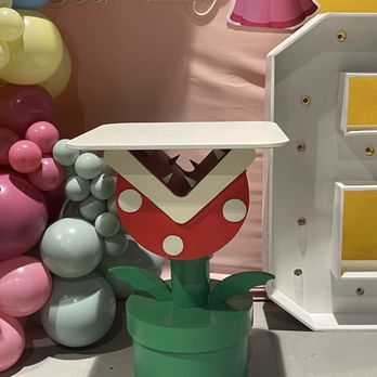 Art Balloons Designs - Party & Event Planning Near Me - Turlock, California Art Balloons Designs - Party & Event Planning Near Me - Turlock, California