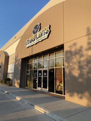 Photo of Transplants Brewing Company - Palmdale, CA, US. Entrance