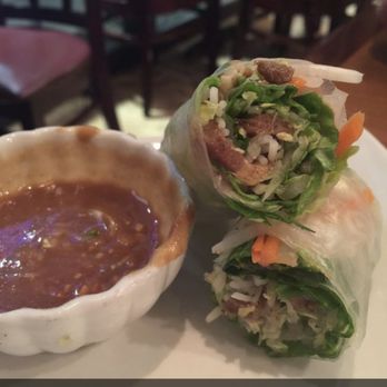 Pho Lantern Cafe - A picture from their Yelp of what their summer rolls look like normally - Vietnamese Near Me - Costa Mesa, California Pho Lantern Cafe - A picture from their Yelp of what their summer rolls look like normally - Vietnamese Near Me - Costa Mesa, California