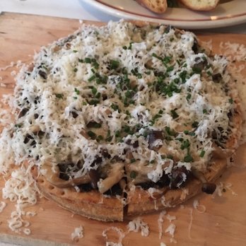Le Diplomate - Mushroom tart - Brasseries Near Me - Washington, DC, District of Columbia Le Diplomate - Mushroom tart - Brasseries Near Me - Washington, DC, District of Columbia