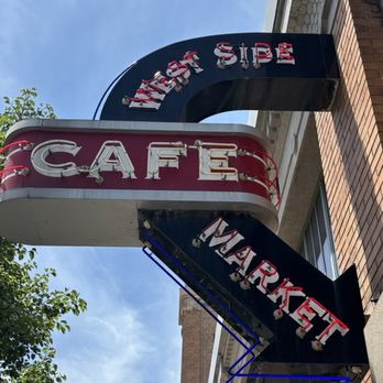 West Side Market Cafe - Front Door Entrance - Breakfast & Brunch Near Me - Cleveland, Ohio West Side Market Cafe - Front Door Entrance - Breakfast & Brunch Near Me - Cleveland, Ohio