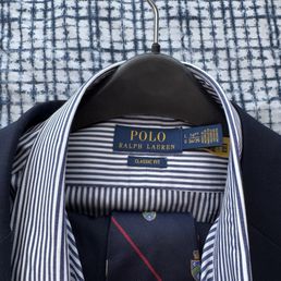 Suit: Coat, Trousers, Dress Shirt, Tie