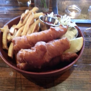 Tavern - Fish and chips... Flavorful but small - New American Near Me - Coronado, California Tavern - Fish and chips... Flavorful but small - New American Near Me - Coronado, California