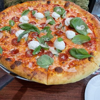 Zazas Pizzeria - MIKES HOT PEPPERONI PIE - Pizza Near Me - Chicago, Illinois Zazas Pizzeria - MIKES HOT PEPPERONI PIE - Pizza Near Me - Chicago, Illinois