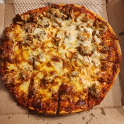 Trattoria Porretta - All sausage 1/2 pepperoni 1/2 mushroom and all delicious!