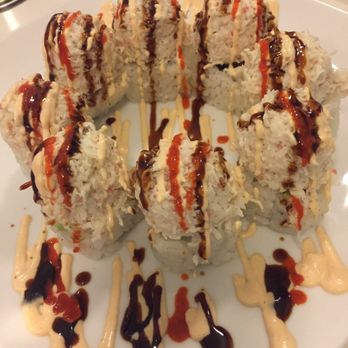 Sushi 86 - Three Way Reverse Cowgirl Roll - Sushi Bars Near Me - Cleveland, Ohio Sushi 86 - Three Way Reverse Cowgirl Roll - Sushi Bars Near Me - Cleveland, Ohio