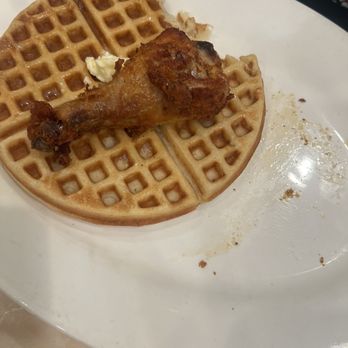 Chicken N Waffles - Leg and waffle - Southern Near Me - Sacramento, California Chicken N Waffles - Leg and waffle - Southern Near Me - Sacramento, California