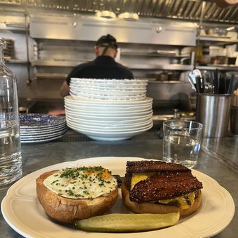 Au Cheval - Bars Near Me - Chicago, Illinois