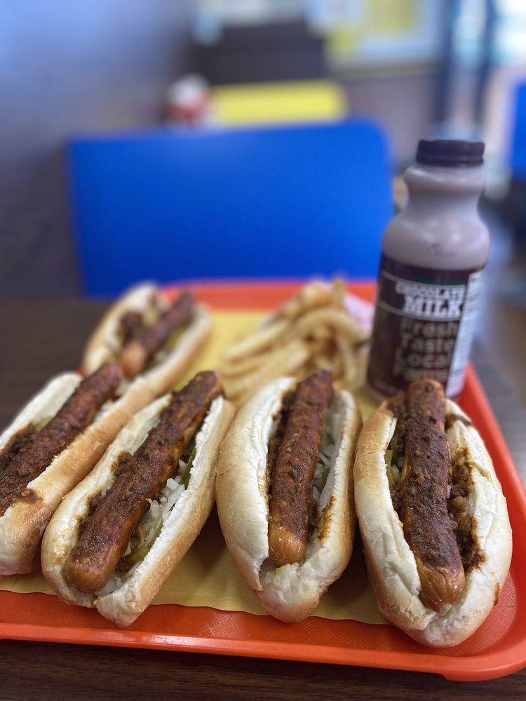 YOCCO’S HOT DOG KING Updated September 2024 36 Photos & 55 Reviews